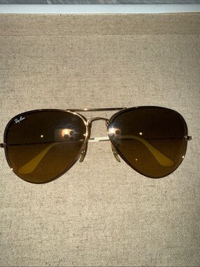 Ray-Ban Gold Frame Brown Lens Classic Large Aviator Sunglasses
